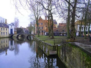 Het Minnewaterpark in de winter